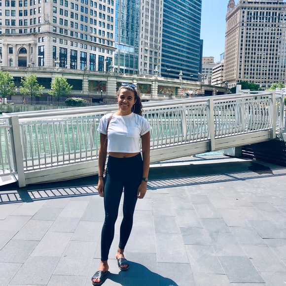 Meet your Posher, Caitlin - Picture 1 of 1